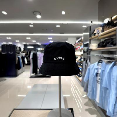 Chapeaux et casquettes