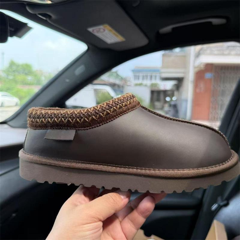 Snow boots women s thick-soled woven slippers cowhide wool warm foam bottom short tube non-slip heightening large size 44 5296₽