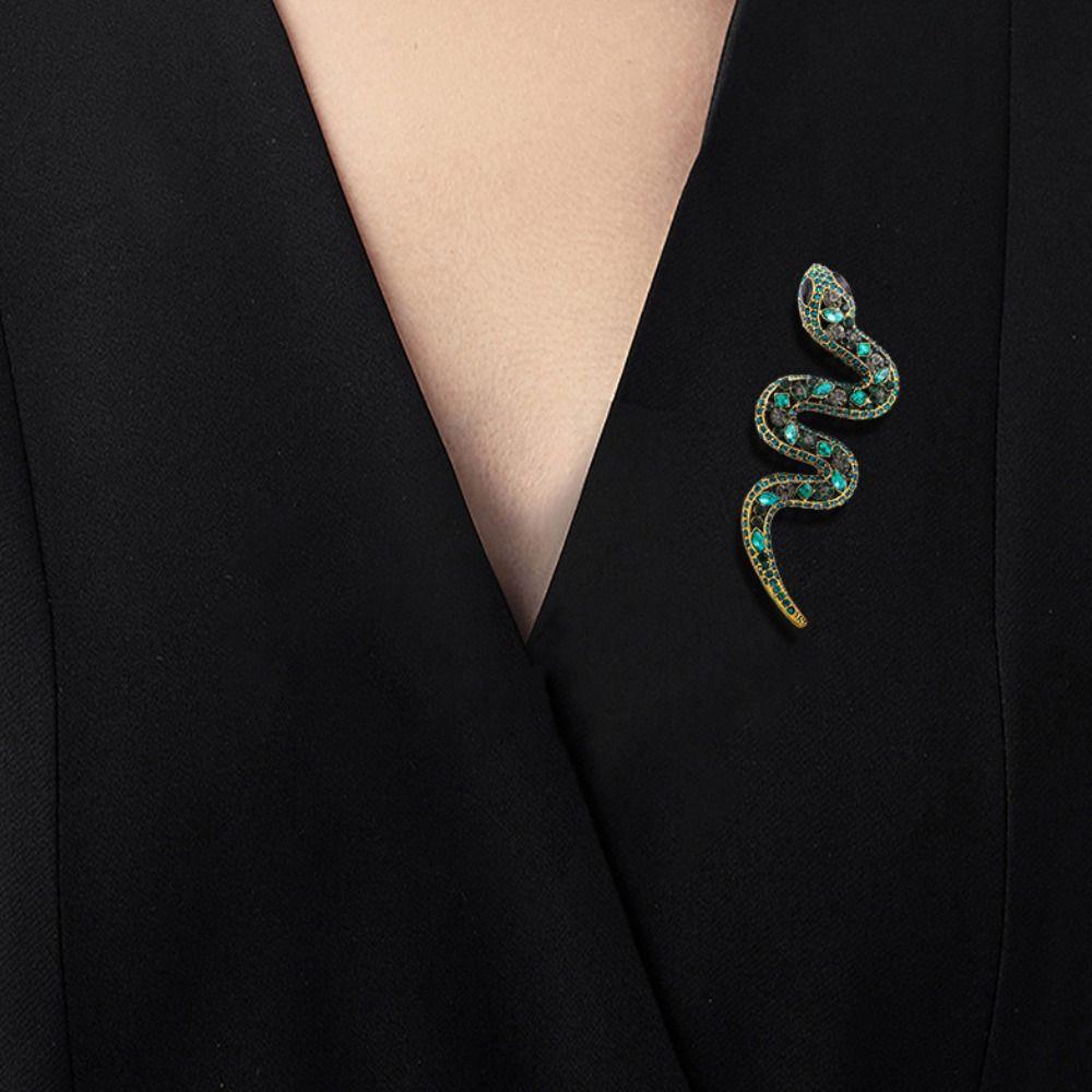 Zircon Zodiac Snake Brooch Vintage Metal Snake Lapel Pin Rhinestone Animal Collar Pins  New Year