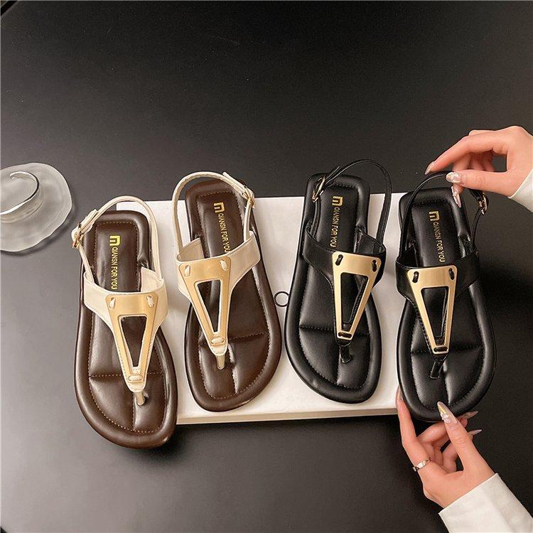 French Metal Toe Herringbone Sandals 2025 Summer New Beach Roman Shoes Comfortable Soft-soled Flat-soled Roman Sandals