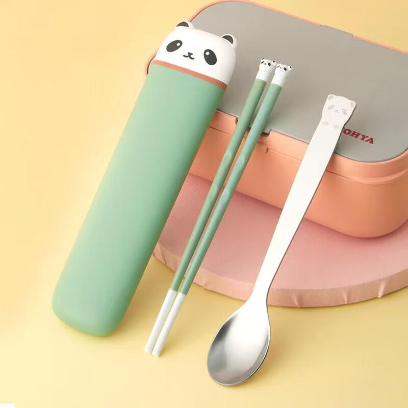 

Silicone Bear Portable Utensil Set