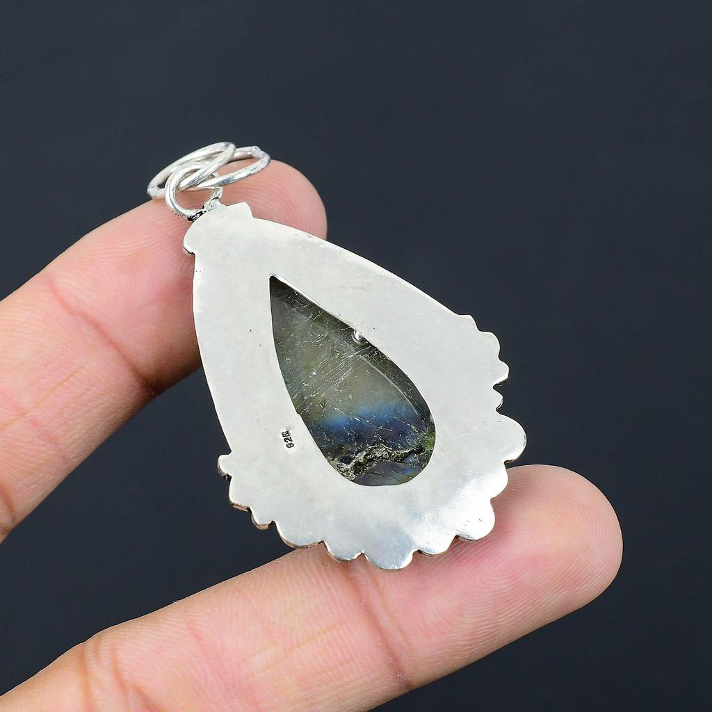 Sisters Day Sale 925 Sterling Silver Labradorite Stone Third Eye Chakra Pendant