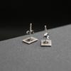 Retro Ace of Spades Earings For Men Women Punk Gothic Hiphop Zinc Alloy Stud Earings Good Luck Jewelry Unisex Creative Gift