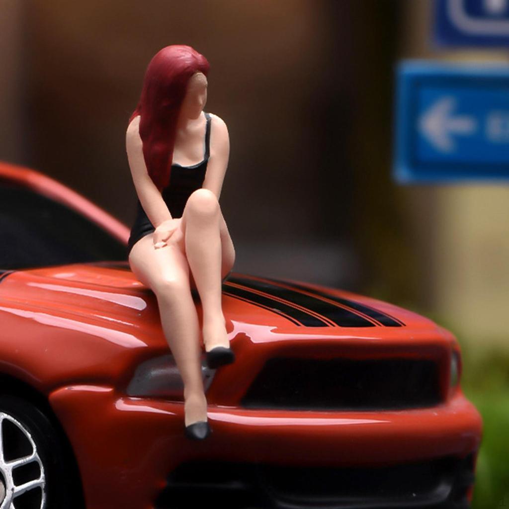 1/64 Scale Miniature Girl Figure,Diorama Collectibles Realistic People Model for DIY Scene Decor