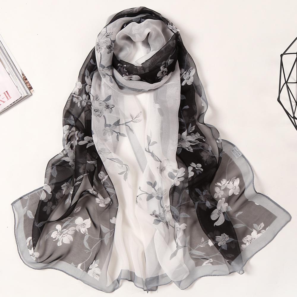 Spring and Autumn Women's Pastoral Scarf Thin Qiao Qi Silk Scarf Versatile Lady Water Two-color Silk Scarf