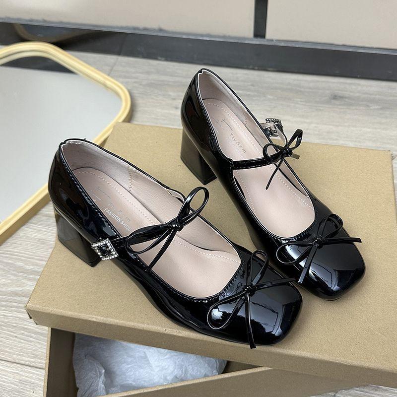 Fashion Versatile Thick Heels for Spring Autumn Not Tiring Feet Exquisite Mid Heeled Women's Shoes Casual Bow Elegant Square Toe Shoes