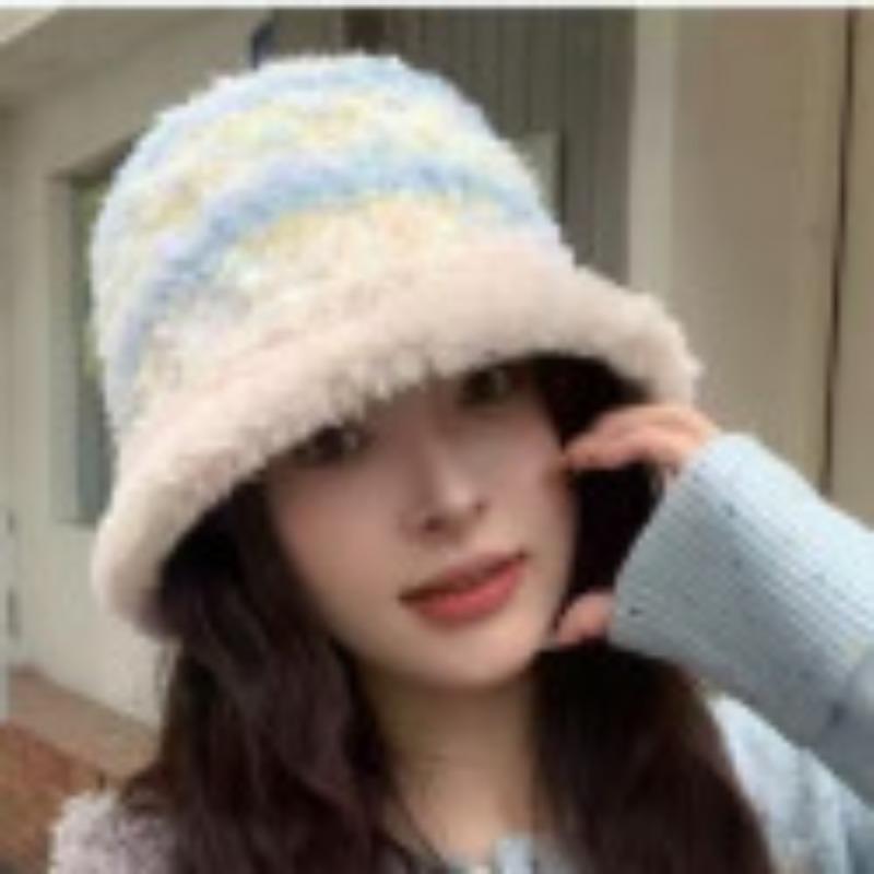 

Женская утолщенная теплая шерстяная шапка с защитой ушей в корейском стиле, новая высококачественная плюшевая шляпа-ведро с сочетанием цветов, модный тренд для путешествий average size