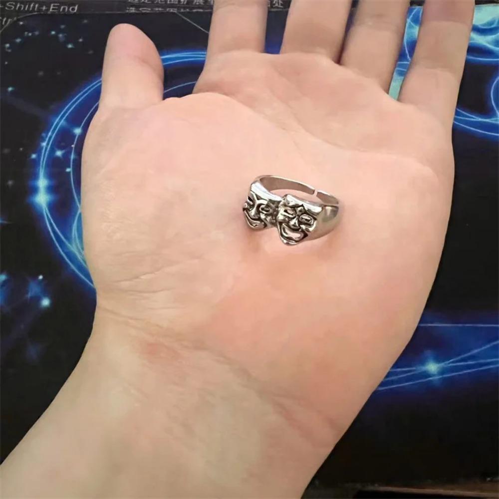 Einfacher Neuer Kreativer Persönlichkeits-Nischendesign Smiley Ring Öffnung Verstellbare Größe Herren- und Damenringe Modetrend Zirkon