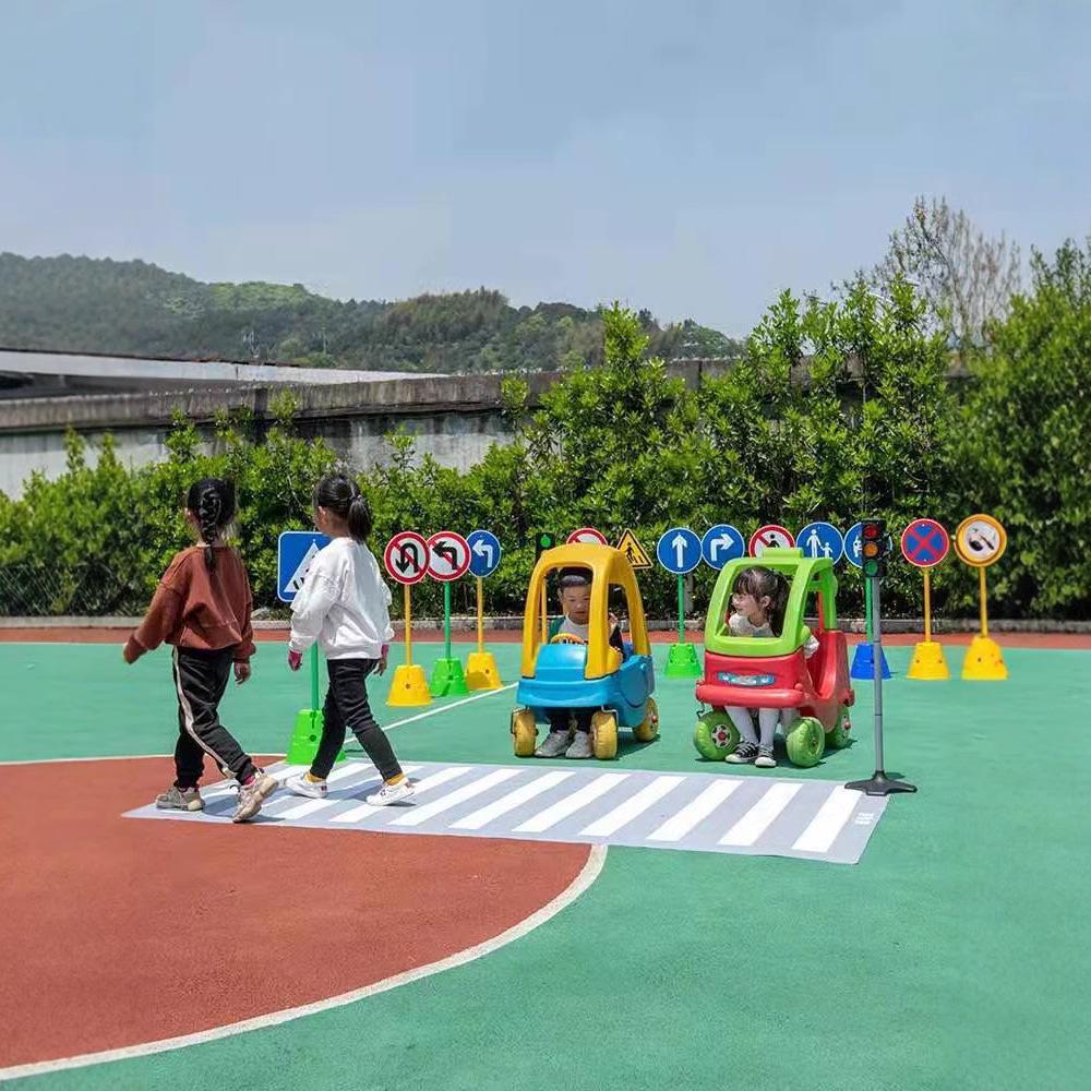 Kids’ Outdoor Sports Traffic Signs & Signals Toy Set