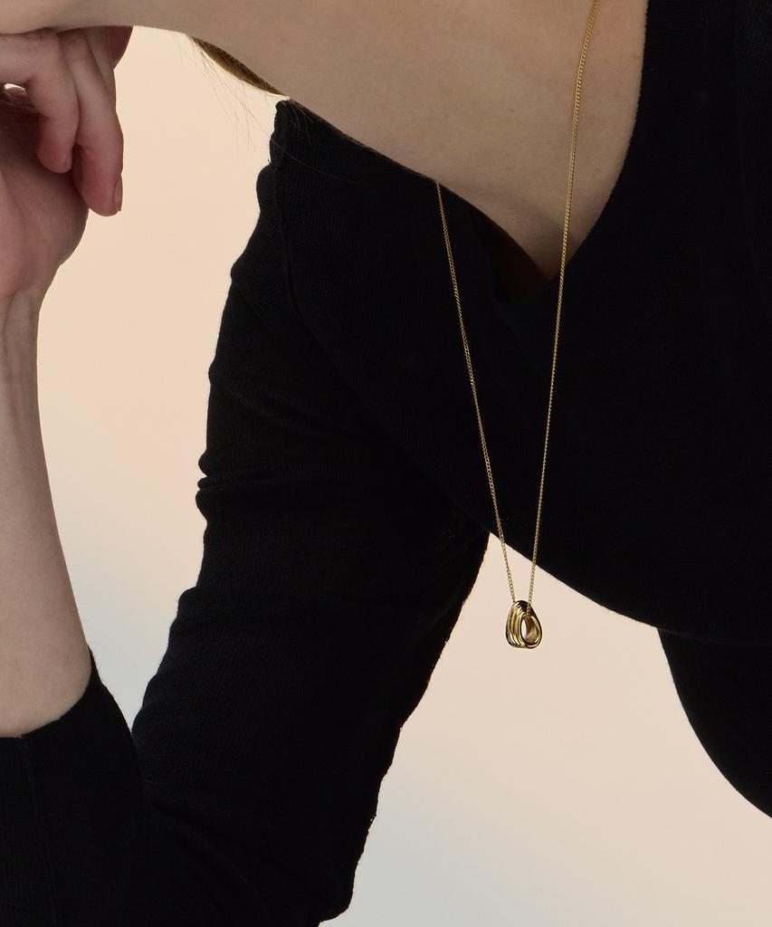 Dawnf 02H06M Silver Pendant Necklace