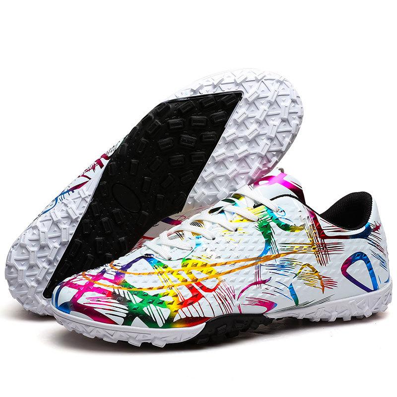 

Футбольные бутсы Зал трава длинные и короткие шипы Футбольные бутсы Дети и подростки Мужские и женские длинные шипы Сломанные шипы тренировочная обувь 46