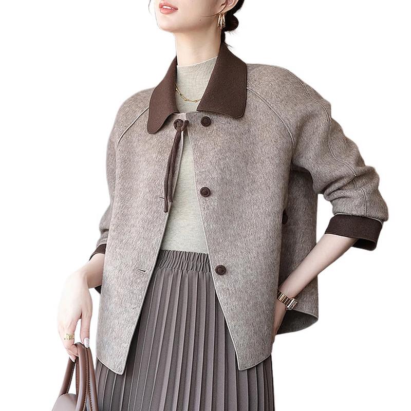 Mid-Aged Women's Chic Short Wool Coat
