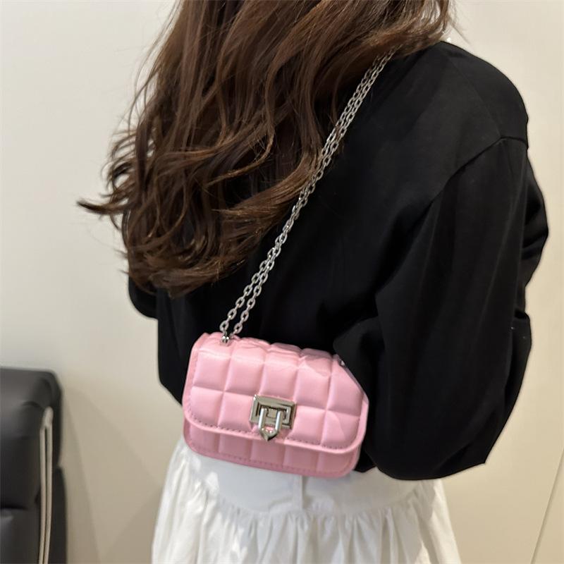 Indented Square Chain 2025 New Korean Version Lock Solid Color Design Chain Texture Single Shoulder Crossbody Small Square Bag Woman
