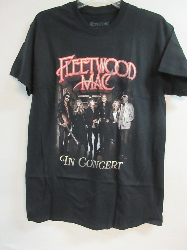 FLEETWOOD MAC OFFICIAL MERCH CONCERT 2021 BAND CONCERT MUSIC MEDIUM Unisex T-Shirt M