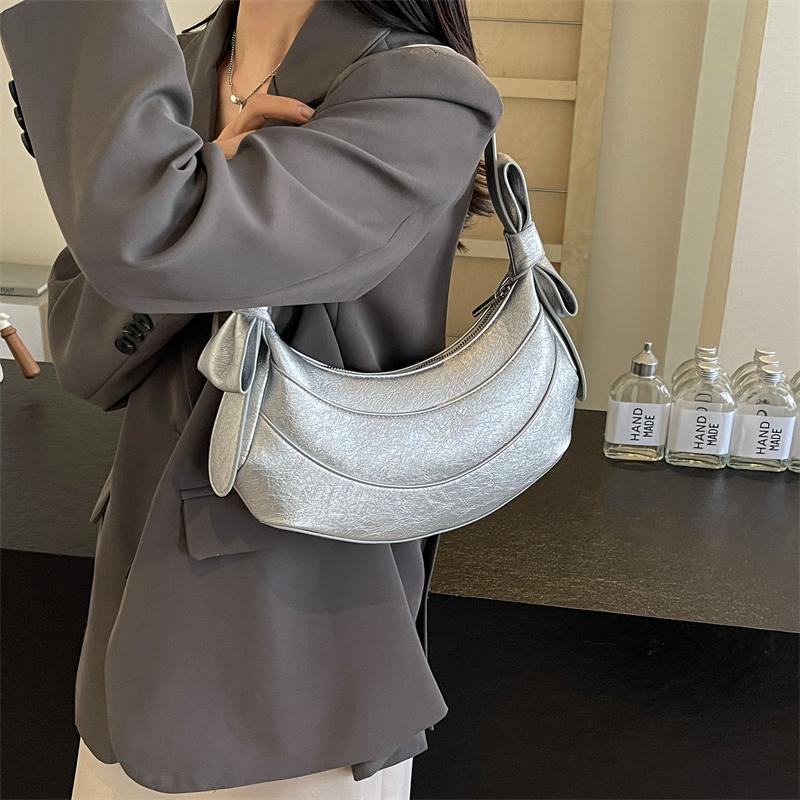 Spring/Summer new Ballet French cute solid color bow crescent bag