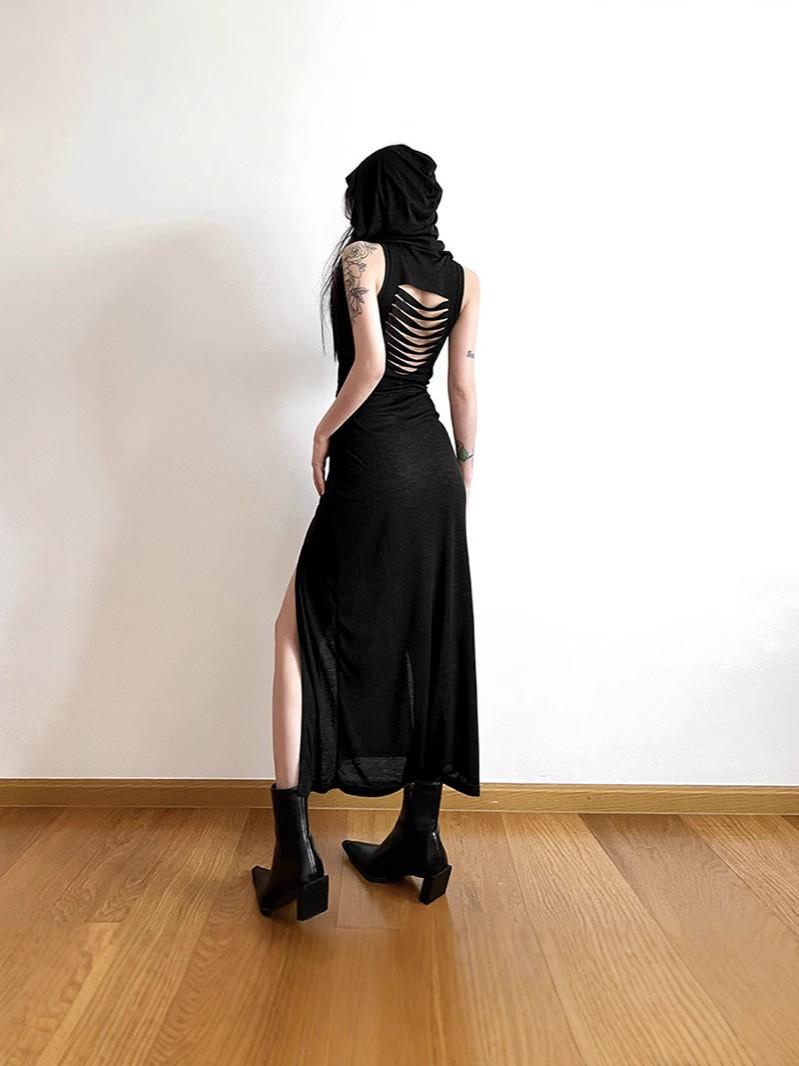 

A New Summer -color, Sleeveless, Hooded, Sexy, Slit Long, Cutout Women s Dress. M чорний