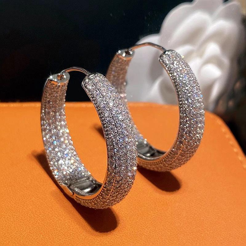 Sparkling Micro Inlaid Zircon Ear Buckle for Women s Fashion Temperament, Exquisite and Elegant Banquet, Dazzling Zircon