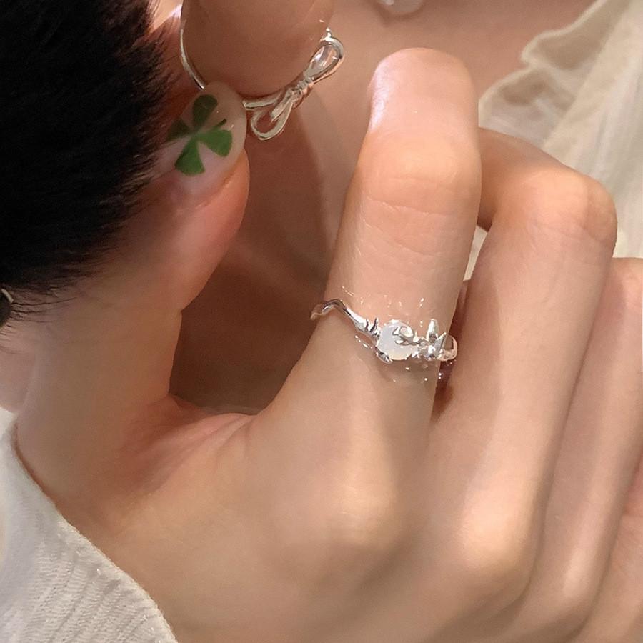 Elegant White Agate Open Ring For Women Fashionable Versatile Copper Jewelry