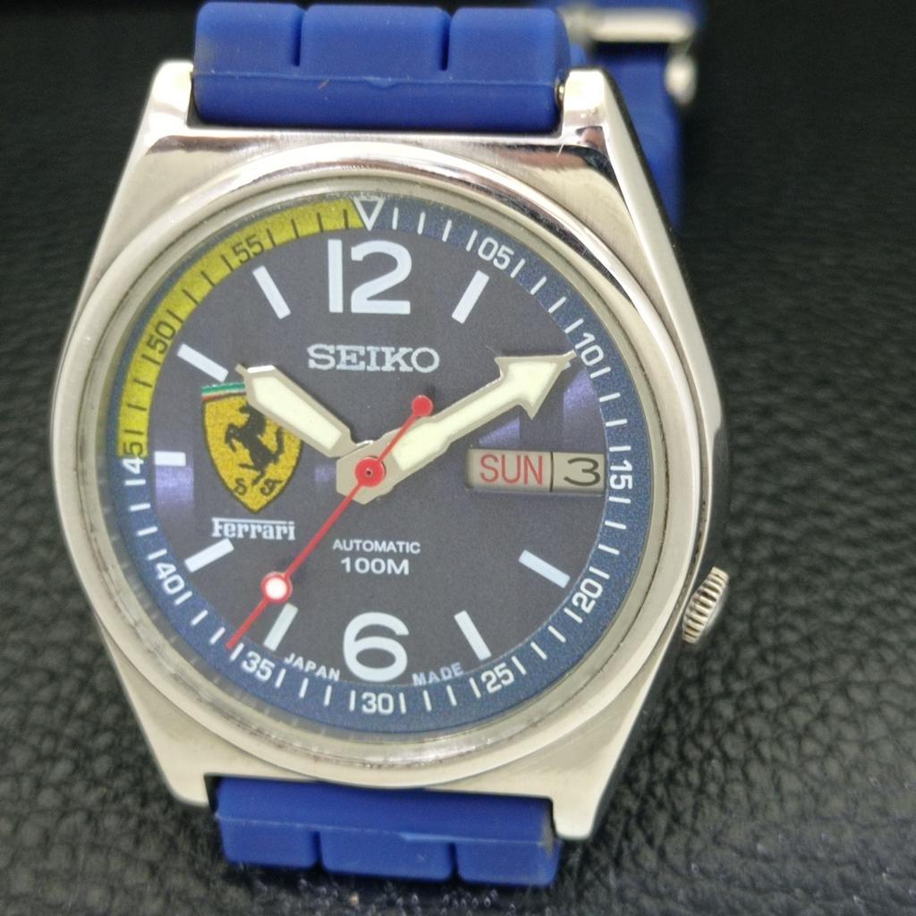 SEIKO VINTAGE AUTOMATIC 7009A JAPAN MENS FERRARI DIAL WATCH a700519-5