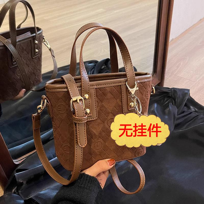 

Сумки женские 2025 популярные сумки-ведра нишевые осенне-зимние матовые ретро сумки-мессенджеры женские сумки на плечо