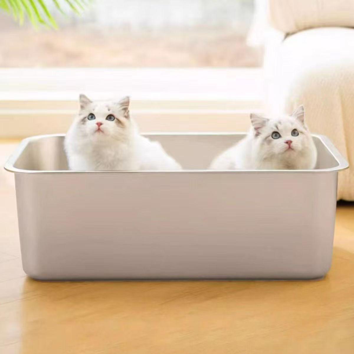 

Large Capacity Stainless Steel Litter Box, Easy-to-Clean, Splash-Proof, Thickened Design, Ideal for Cats and Dogs. Without Handle