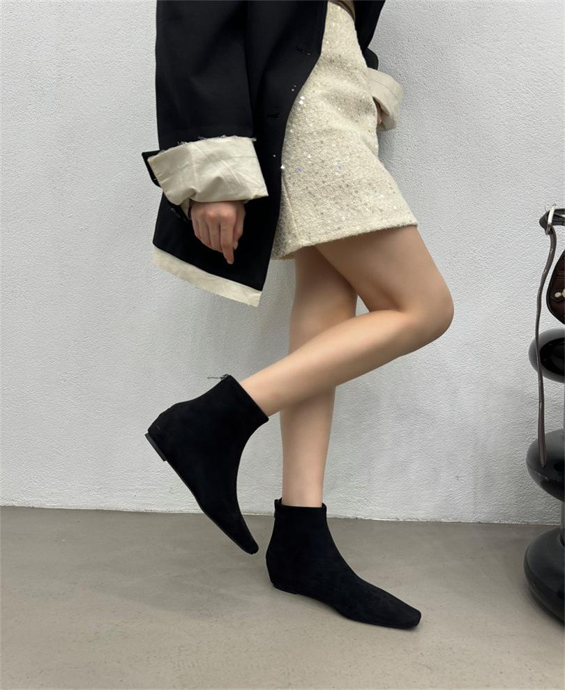 2025 spring and summer new models in autumn and winter heightened heel zipper short boots versatile women's boots pointed fashion retro