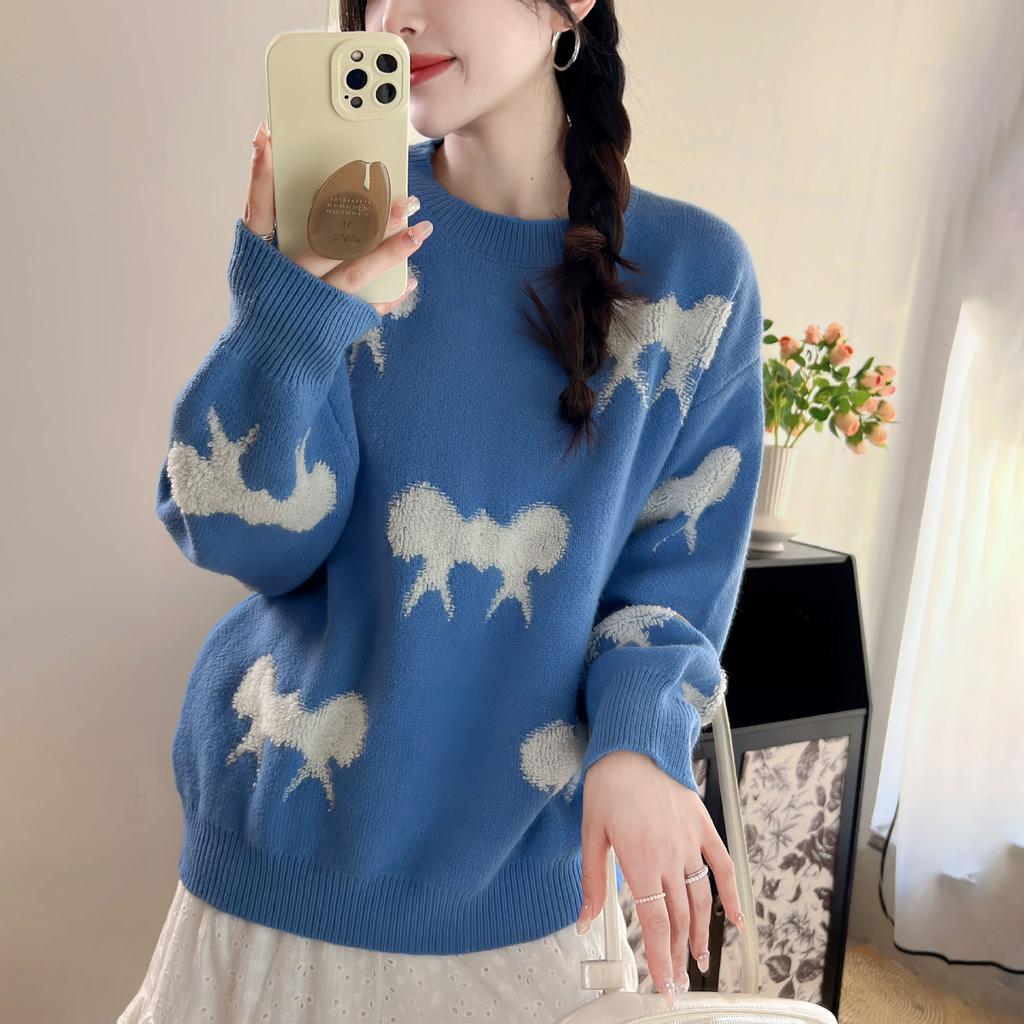 Japanese sweet towel embroidered jacquard sweater for women's autumn and winter new loose and gentle wind round neck knitted sweater for women