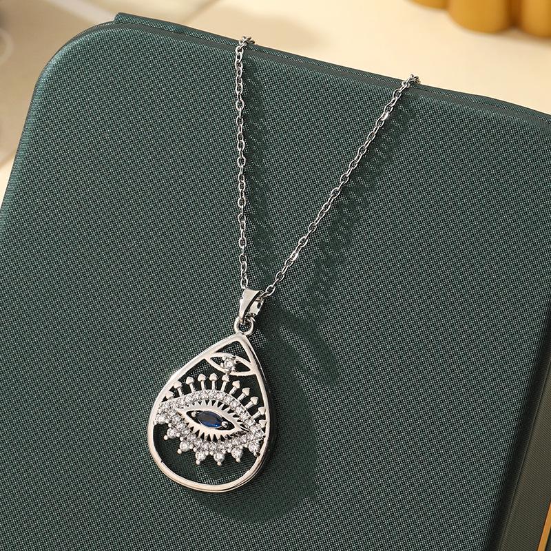 Beliebte Halskette mit blauem bösen Blick aus Titanstahl für Damen – Vielseitiger und personalisierter Schlüsselbeinkettenschmuck