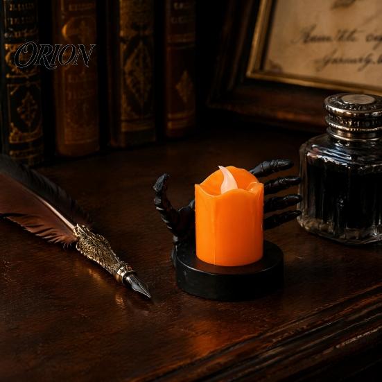 Led Ghost Hand Candle Halloween Light, LED Skeleton Decoration with Flickering Decorative Horror Prop Flame, Spooky Tabletop Decor for Party