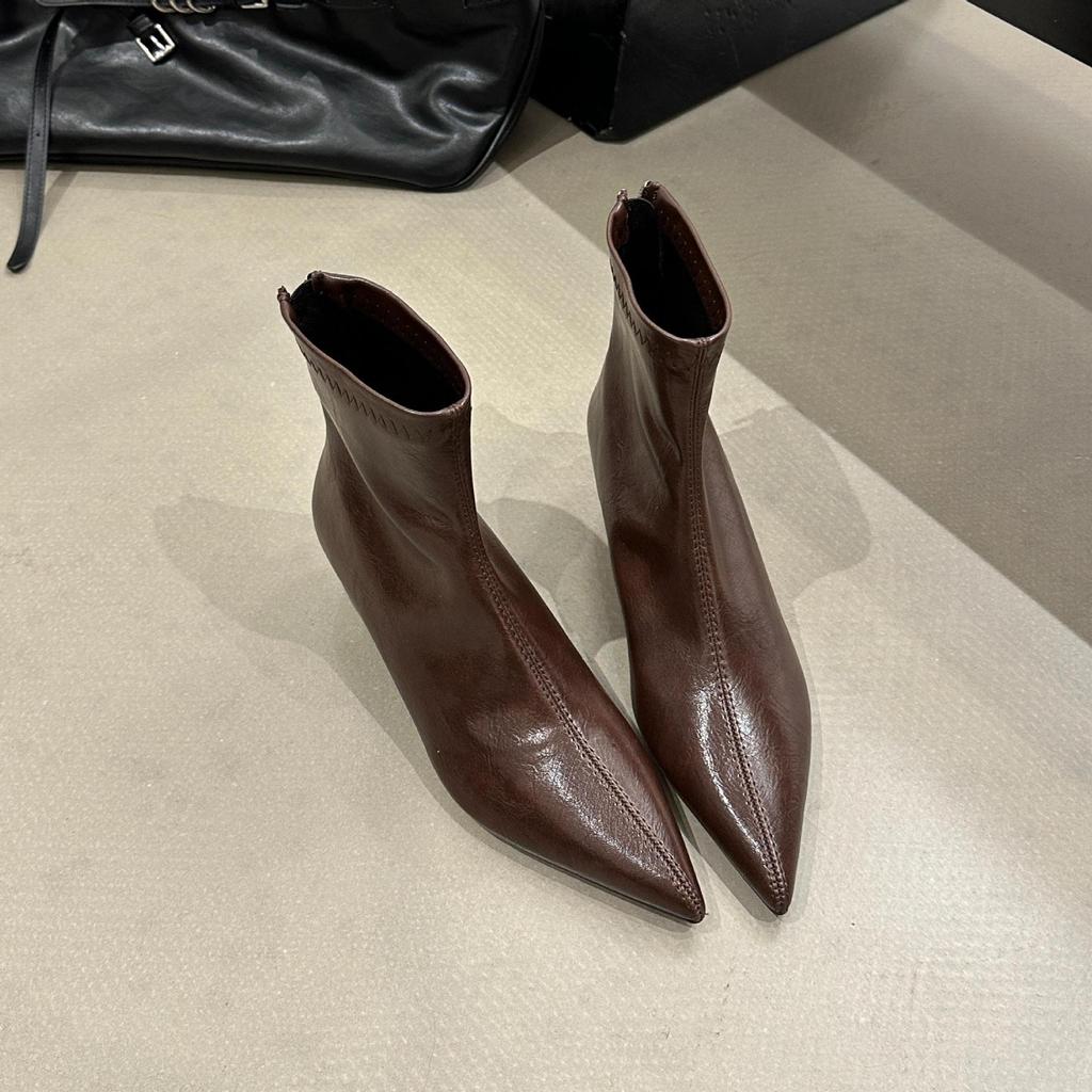 Pointed short boots women's 2025 new women's boots autumn and winter European and American boots medium heel shoes thick heel zipper thin boots