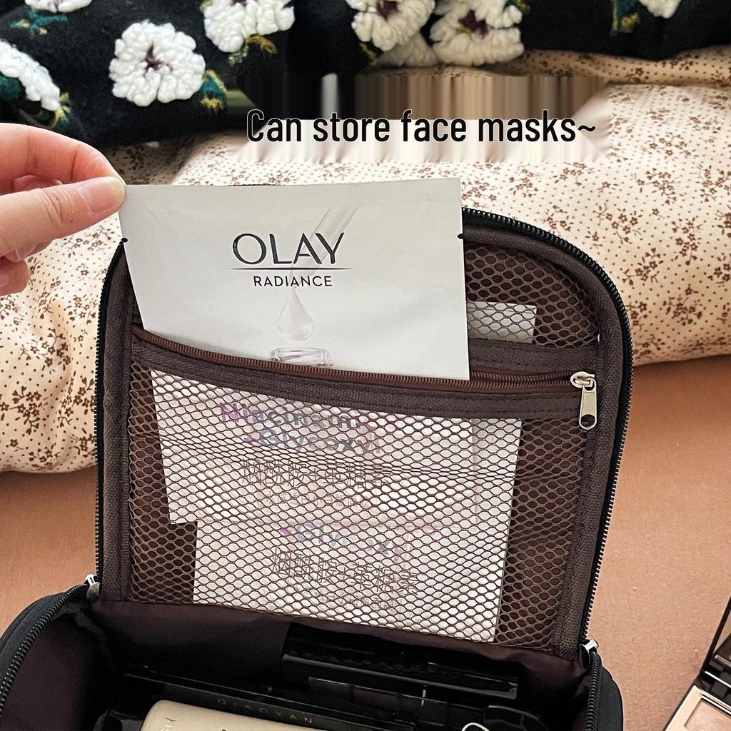 Transparent Waterproof Makeup Bag: Large-Capacity, Portable Travel Cosmetics Storage for Women