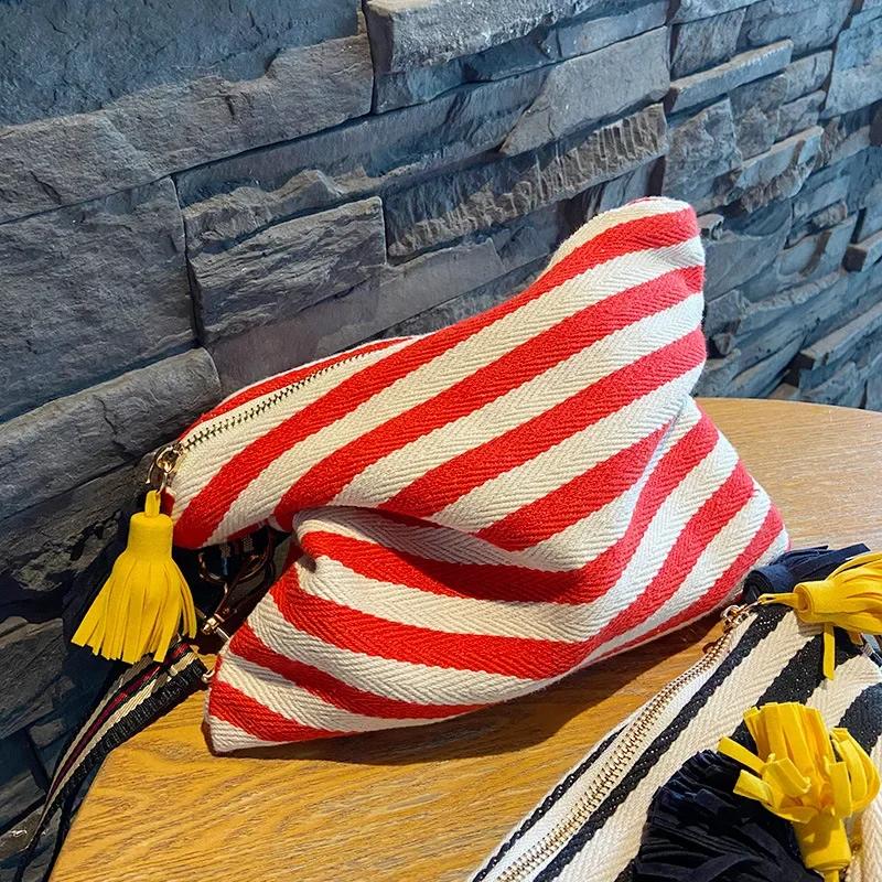 Women Striped Bag Makeup Large capacity storage bag Organizer Cosmetic Korean Tassel Cosmetic Pouch Necesserie Travel Toiletry Bag Canvas Beauty Case