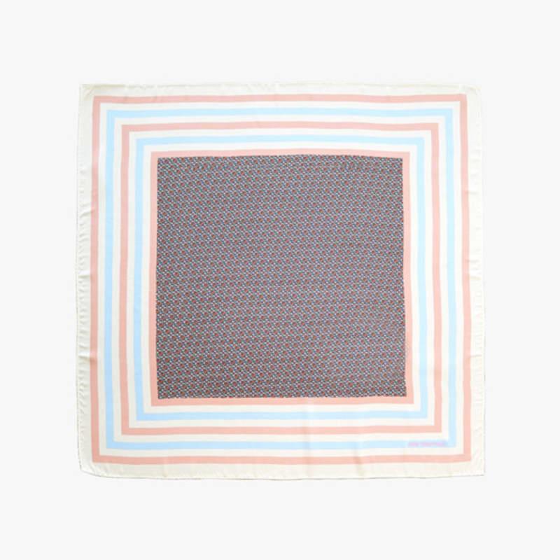 PINK PINEAPPLE PASTEL CLOVER SCARF_PINK