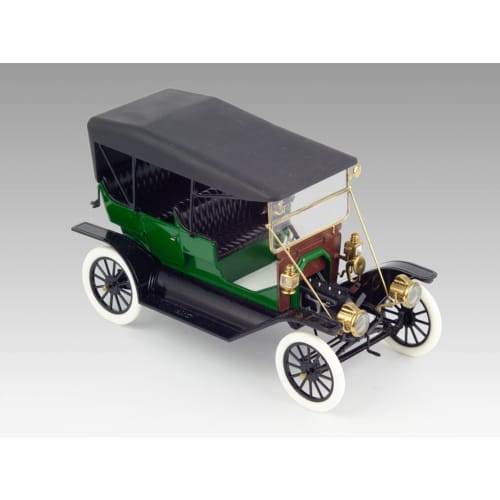 ICM 1/24 Model T Ford 1911 Touring Plastic Model