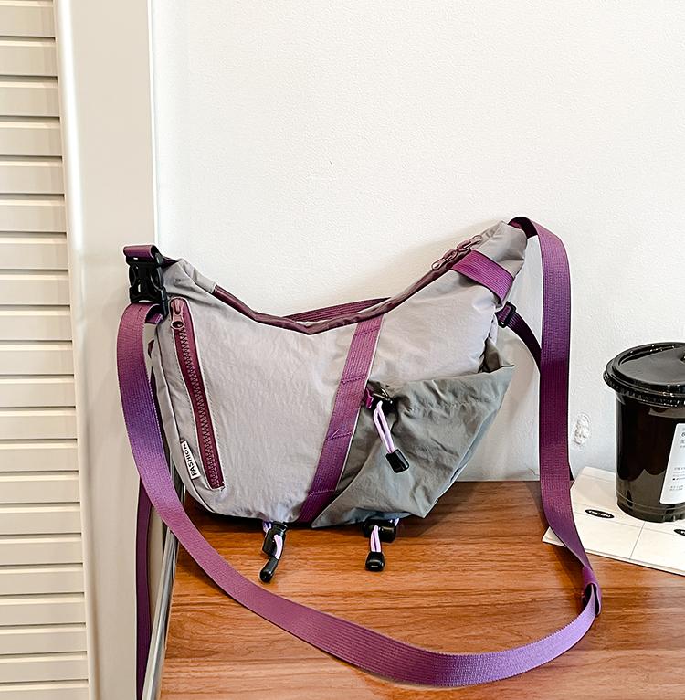 

2025 New Casual Fashion Patchwork Nylon Hobos Shoulder Bags Zipper Personality Color Matching Super Cool Crossbody Women s Bags