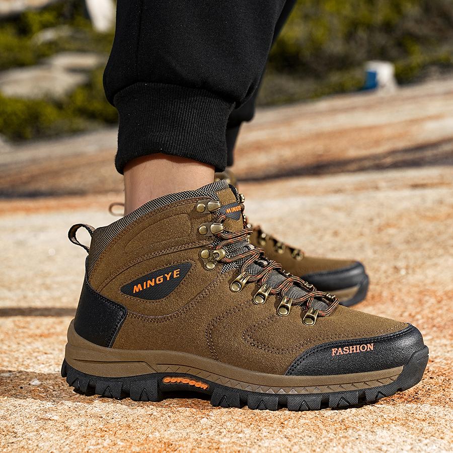 Hiking Boots Men Autumn Outdoor Motorcycle Boots Climbing Mountain Boots Mens High Top Trekking Shoes Work Safety Ankle Boot Man