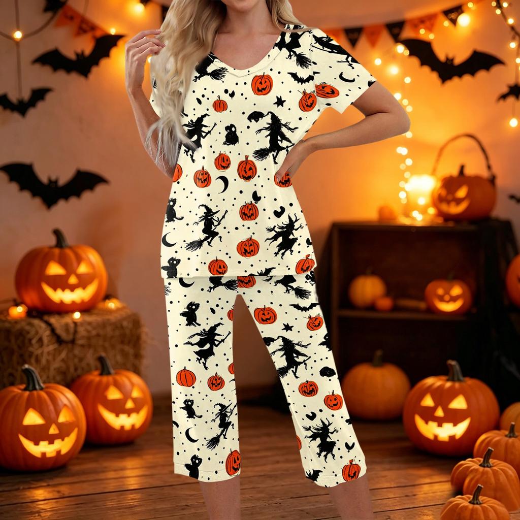 Women Halloween Two Piece Set Short Sleeve Top and Capri Pants Lounge Wear Pumpkin Print Casual Sleepwear Set