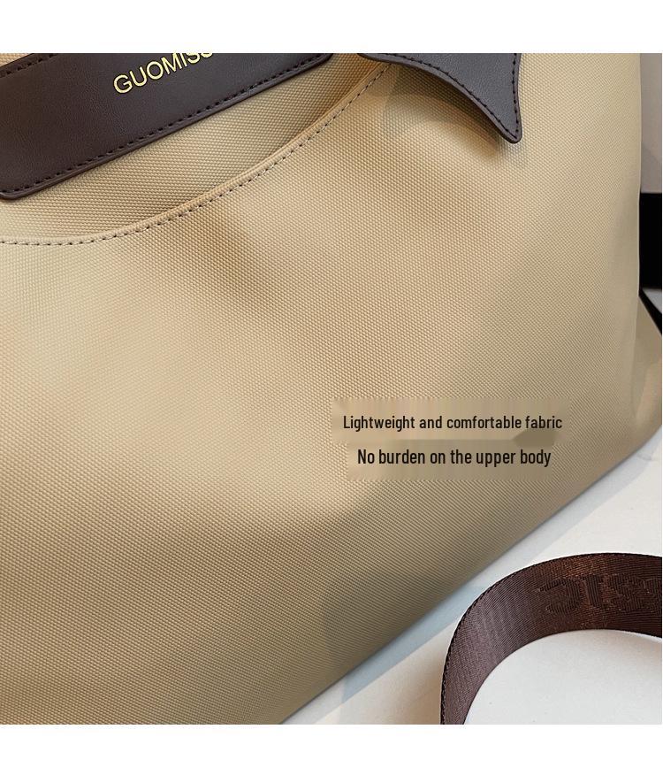 Women's Large Capacity Waterproof Duffle Bag for Short Business Trips - Attachable To Suitcase, High-End Carry-On.