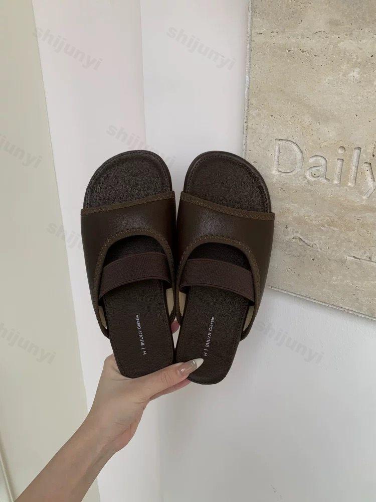 

Fashion 2025 New Summer Fashion Hollow Flat Casual Sandals for Women s Open Toes Breathable Comfortable Slip on Versatile Beach Slippers 35 темно-коричневого