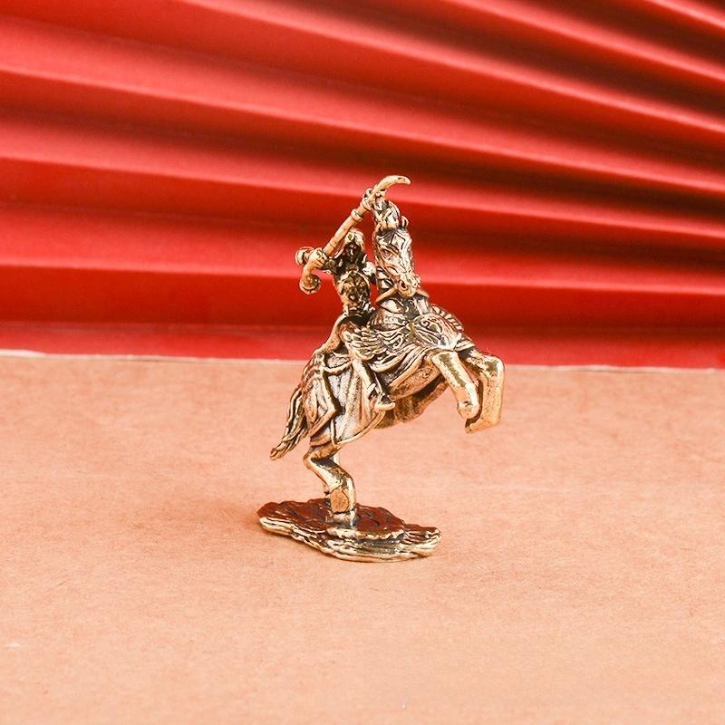 1Pcs Vintage Strong Men Warrior Ornament Copper European Beautiful Knight Model Miniatures Figurine Desktop Decoration