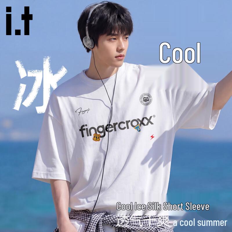 Fingercroxx Men s Cool Touch Loose Fit Short Sleeve T-Shirt M