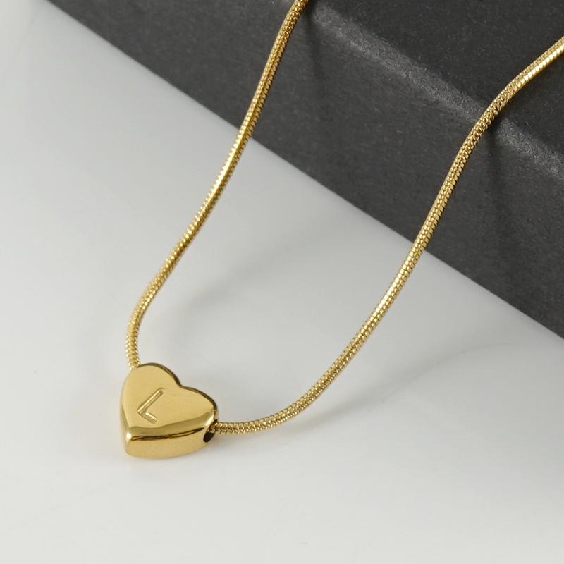 Plated Gold 18k Stainless Steel Heartshaped Alphabet Pendant Necklace For Women Fashionable And Versatile Snake Bone Lett Chain