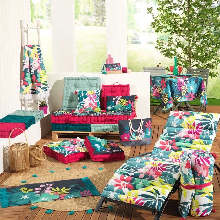 Coussin de sol ou Matelas de sol pompons Hawaina
