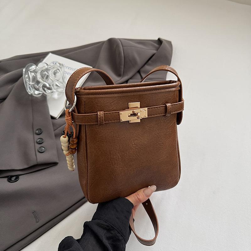 Fashion Trend Casual Kelly Bag Women's Autumn New High-end Large-capacity Shoulder Bag Versatile Messenger Bag