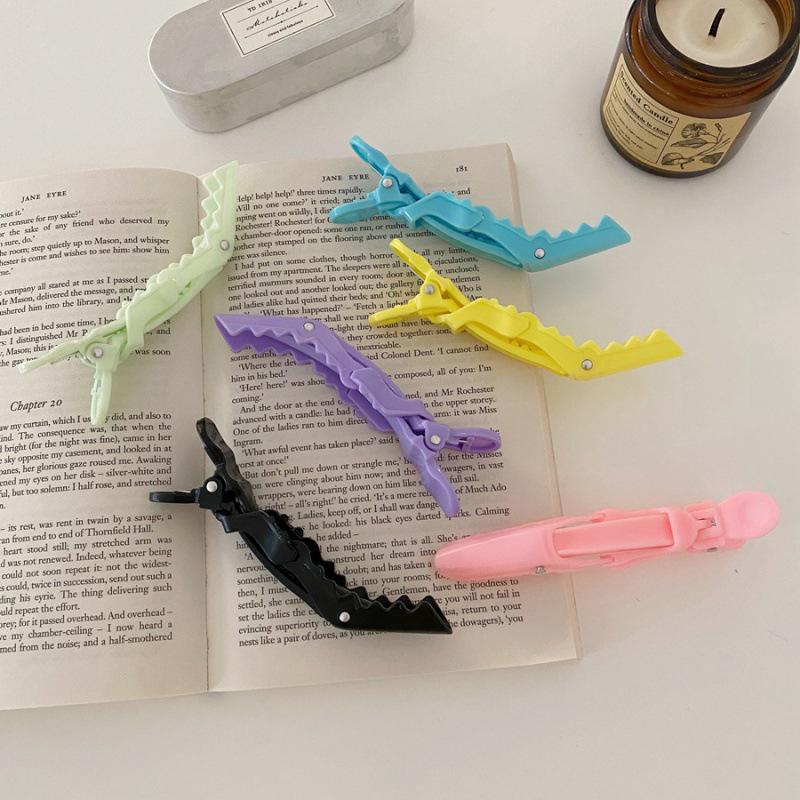Seamless Alligator Hair Clips for Hairdressers & Makeup Artists