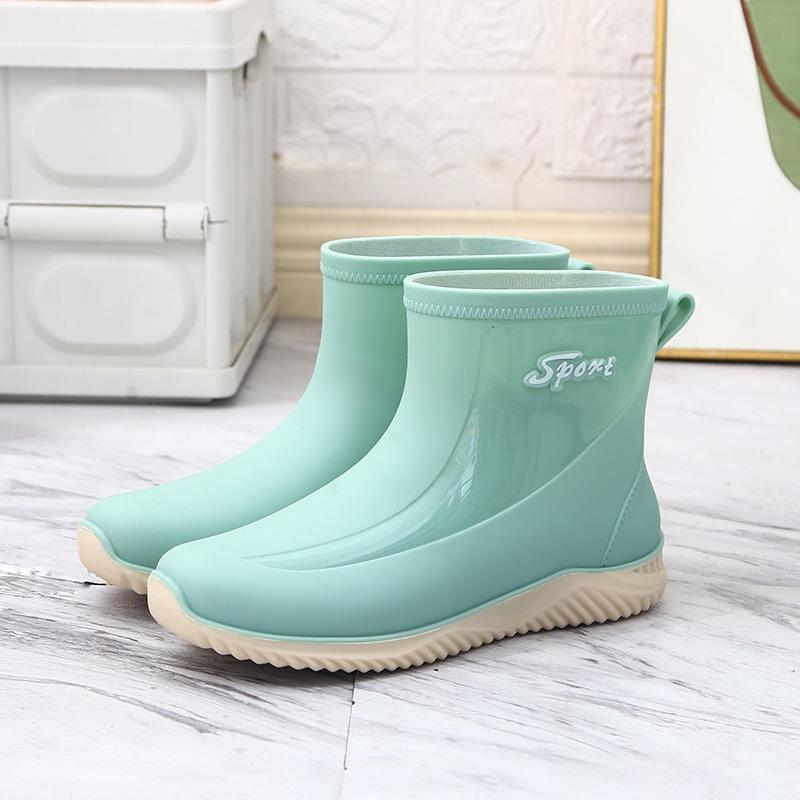 Short rain shoes women wear non-slip waterproof shoes women's fashion trend rain boots fleece warm work shoes glue shoes women