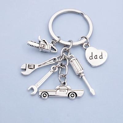 Dad Car Screwdriver Wrench Gadget Key Chain Father's Day Gift Jewelry Keychain