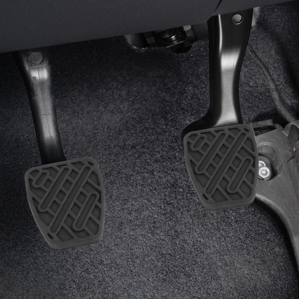 2Pcs Clutch Brake Pedal Pad Cover For Nissan Rogue Sport 2014-2016 Juke 2010-21