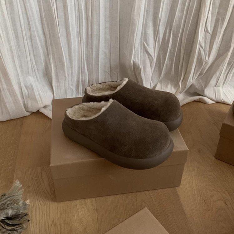 

Retro thick-soled Boken slippers for women to wear 2025 new bag head, velvet to keep warm, lazy people pedal small potato shoes 40