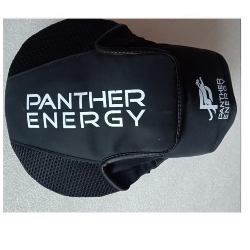 Junshi Boxing Curved Focus Mitt